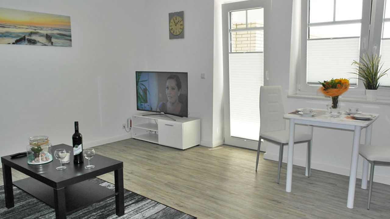 Wohnraum mit Essecke Wohnraum mit Essecke